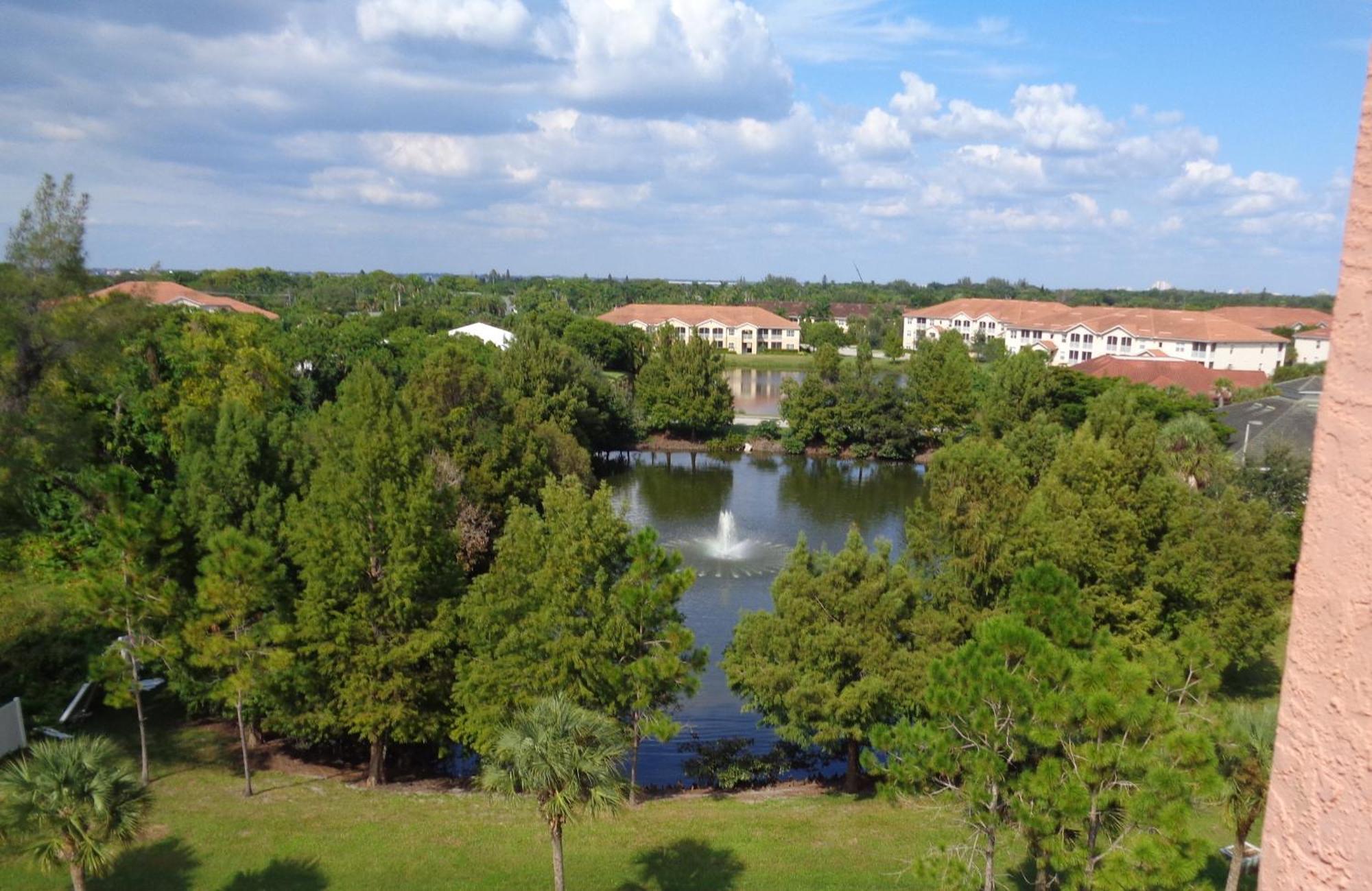 Allure Suites Of Fort Myers Exterior photo